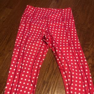 EUC - Love Her Capri Leggings - XL